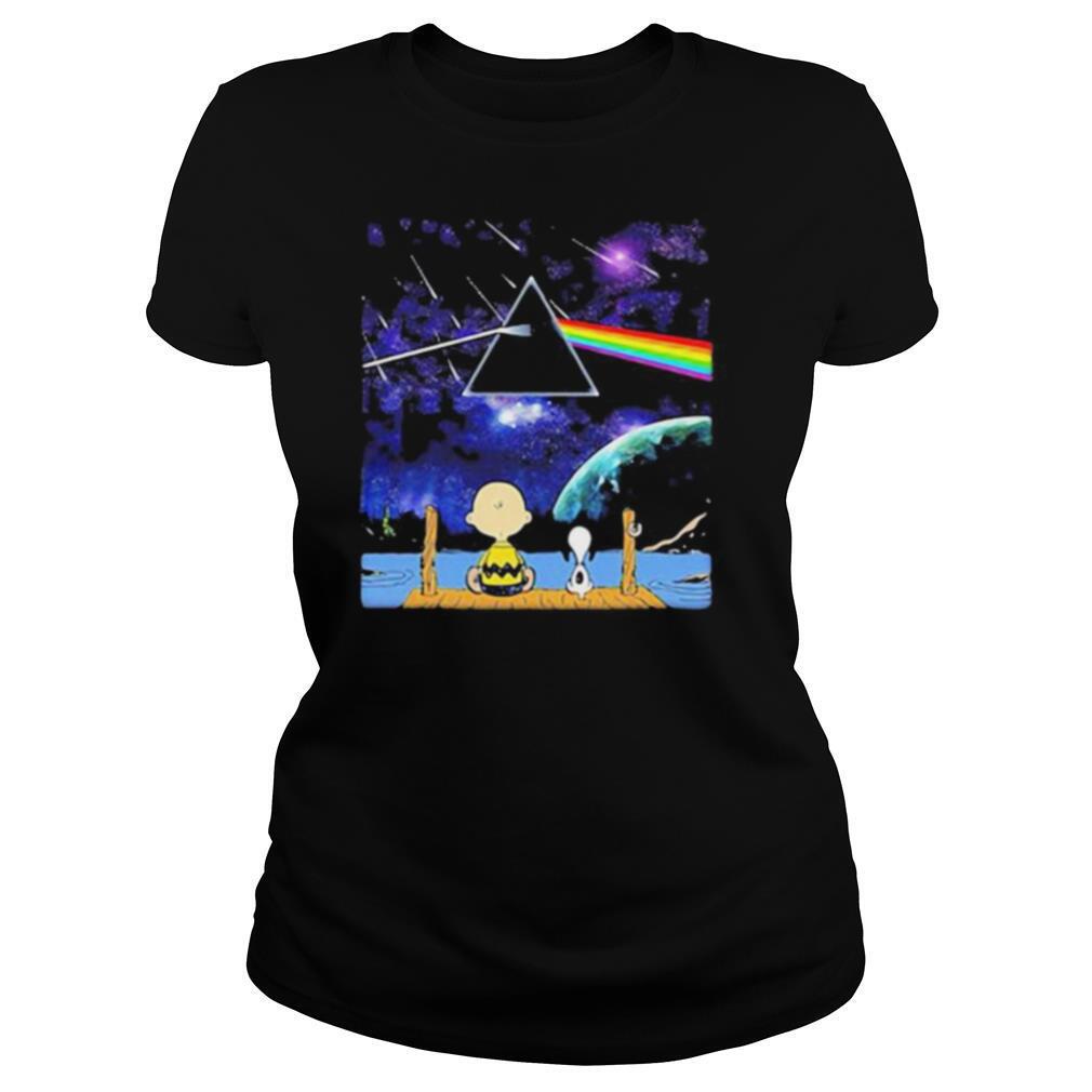 Charlie brown and snoopy seeing pink floyd band shirt