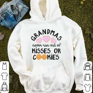 Grandma Never Run Out Of Kisses Or Cookies T shirt