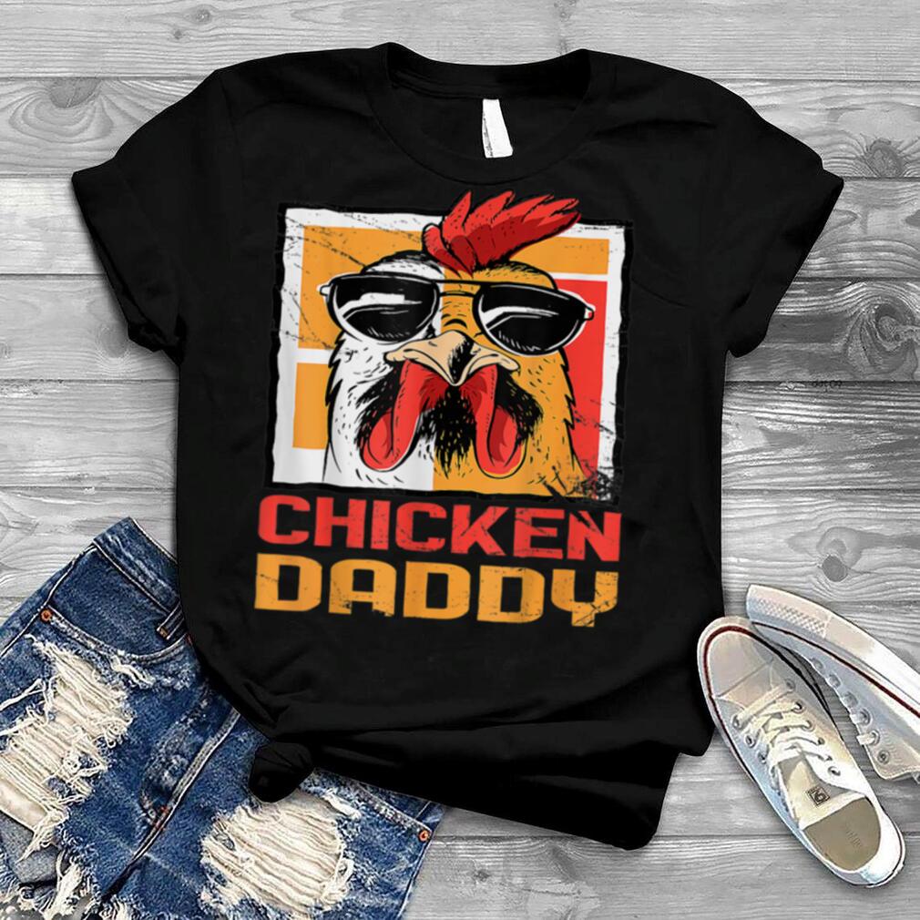 Mens Vintage Chicken Daddy Retro Farm Decor Cool Farm T Shirt