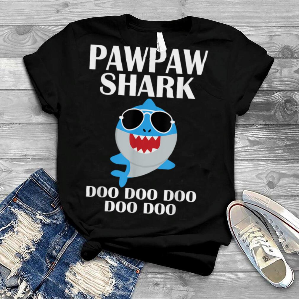 Pawpaw Shark Shirt Doo Doo Doo Fathers Day Pawpaw Christmas T Shirt