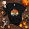 Bigfoot Sasquatch Witch Hat Retro Jack O Lantern Halloween T Shirt