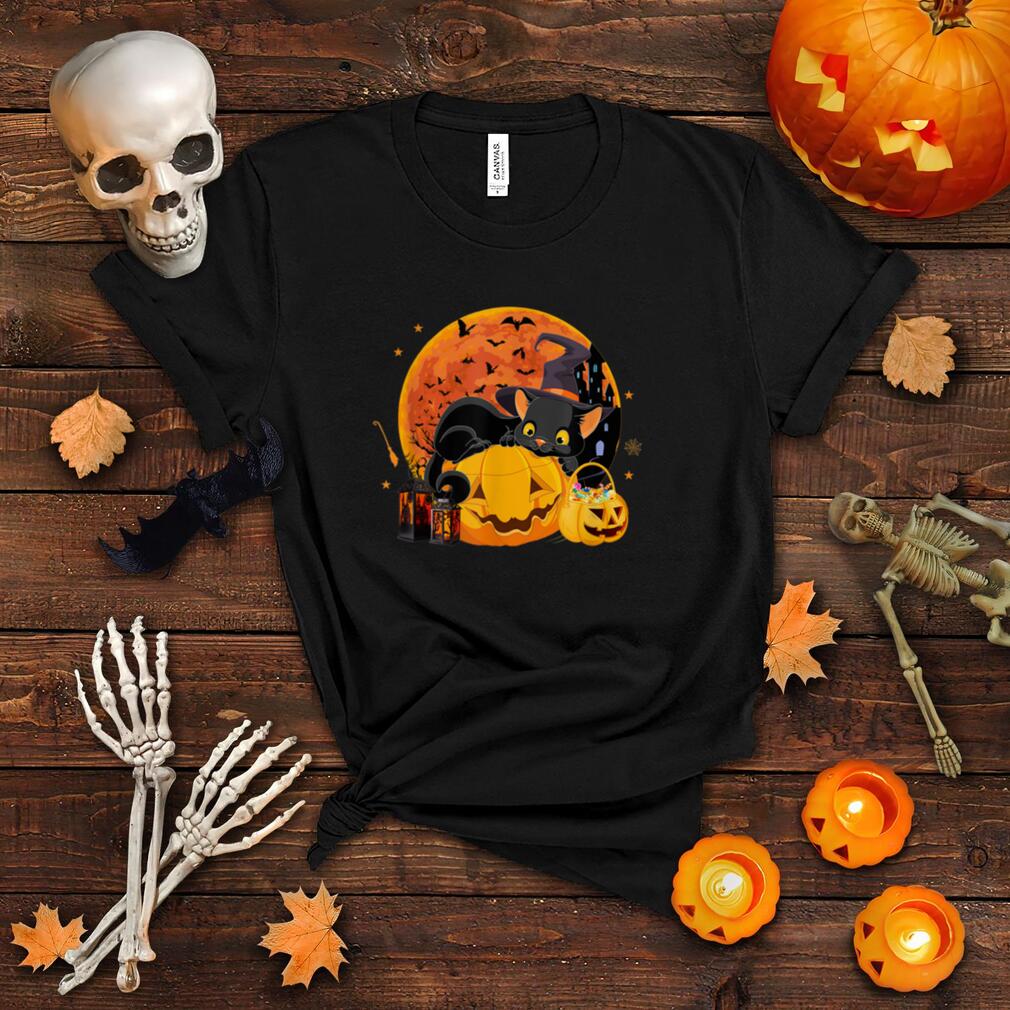 Black Cat Halloween and Pumpkin Vintage Costume T Shirt
