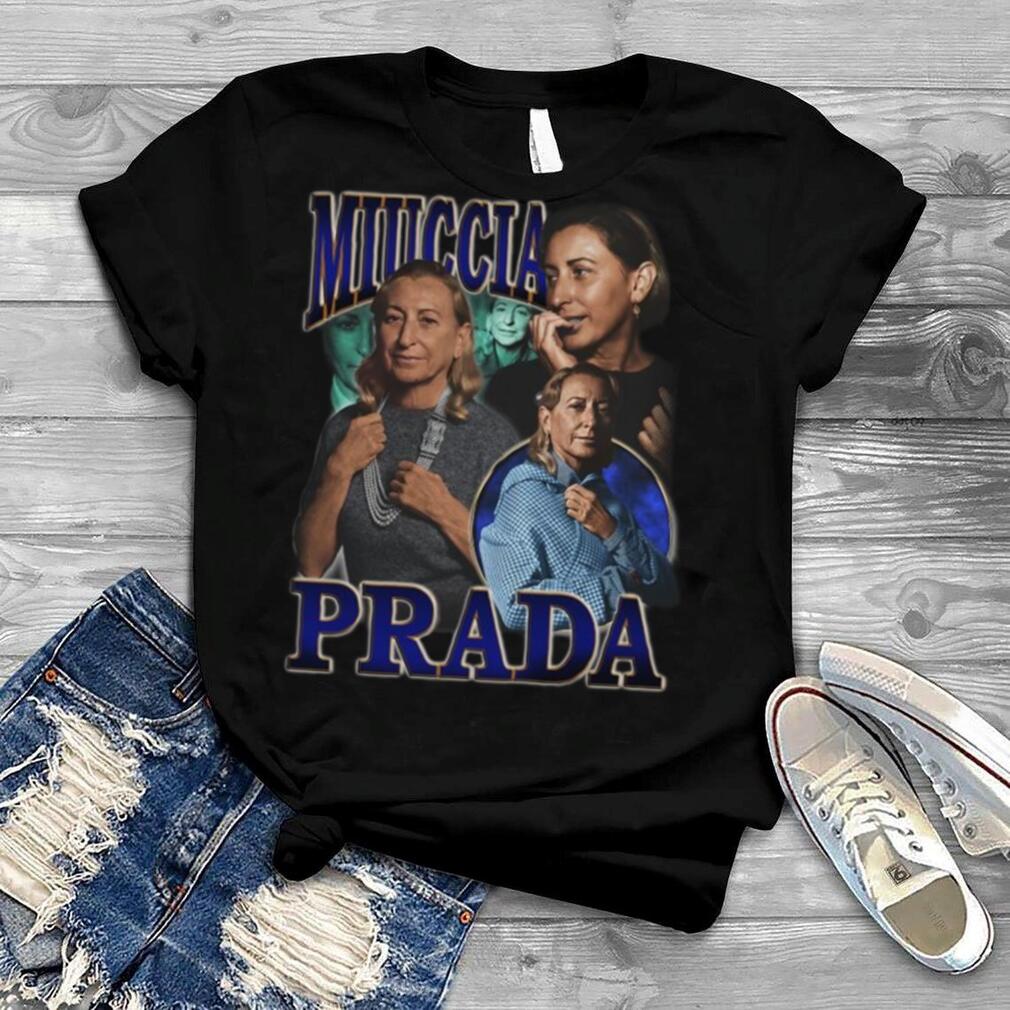 https://shirtshoping.com/wp-content/uploads/2023/09/Camiseta-Miuccia-Prada-Ffw-T-shirt0.jpg
